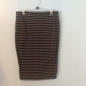 Decree Knit Straight skirt